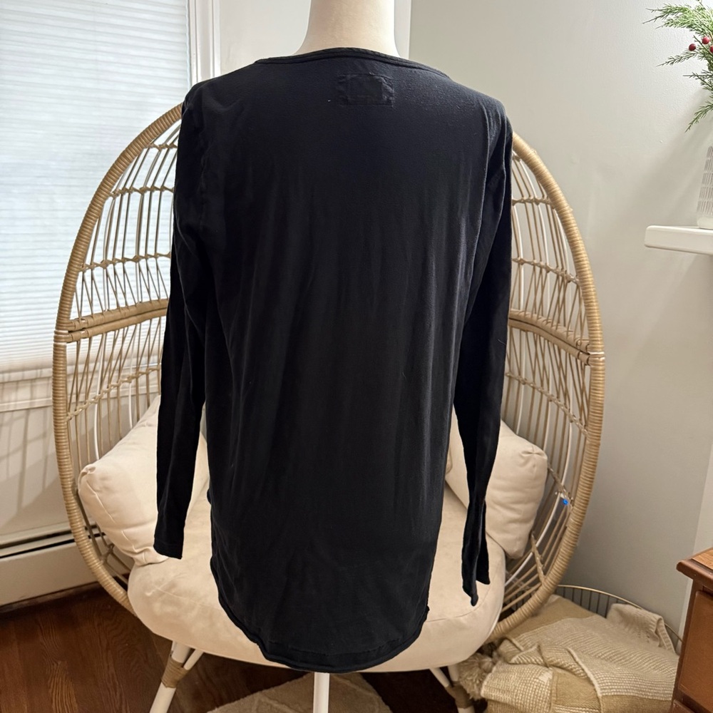 Postmark‎ by Anthropologie Black Long Sleeve Pocket Tee – Size Large - Picture 3 of 8